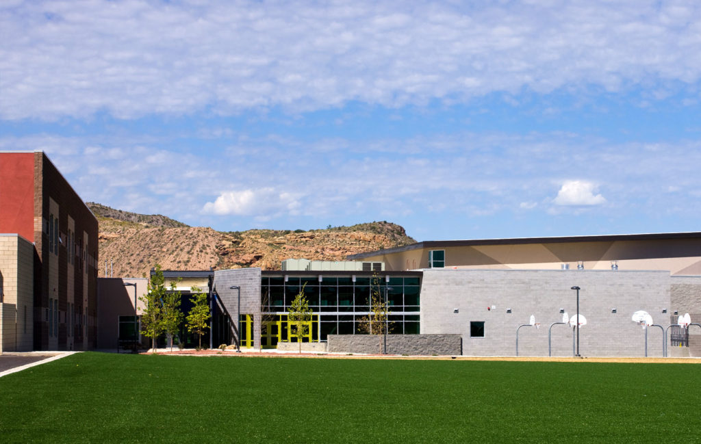 Chief Manuelito Middle School HB Construction