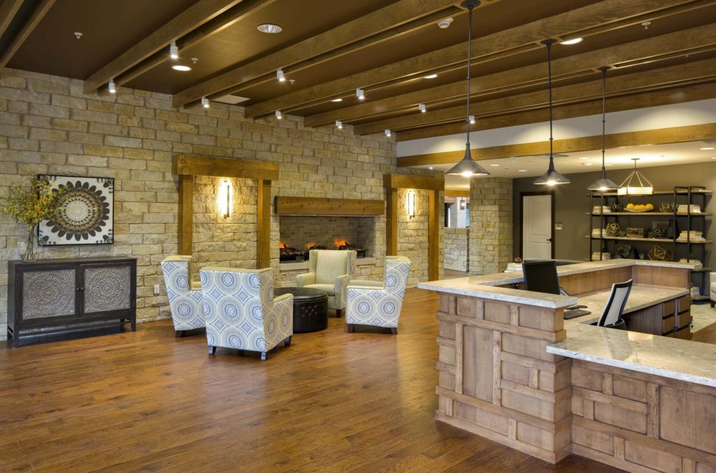 Élan Southpark Meadows Senior Living