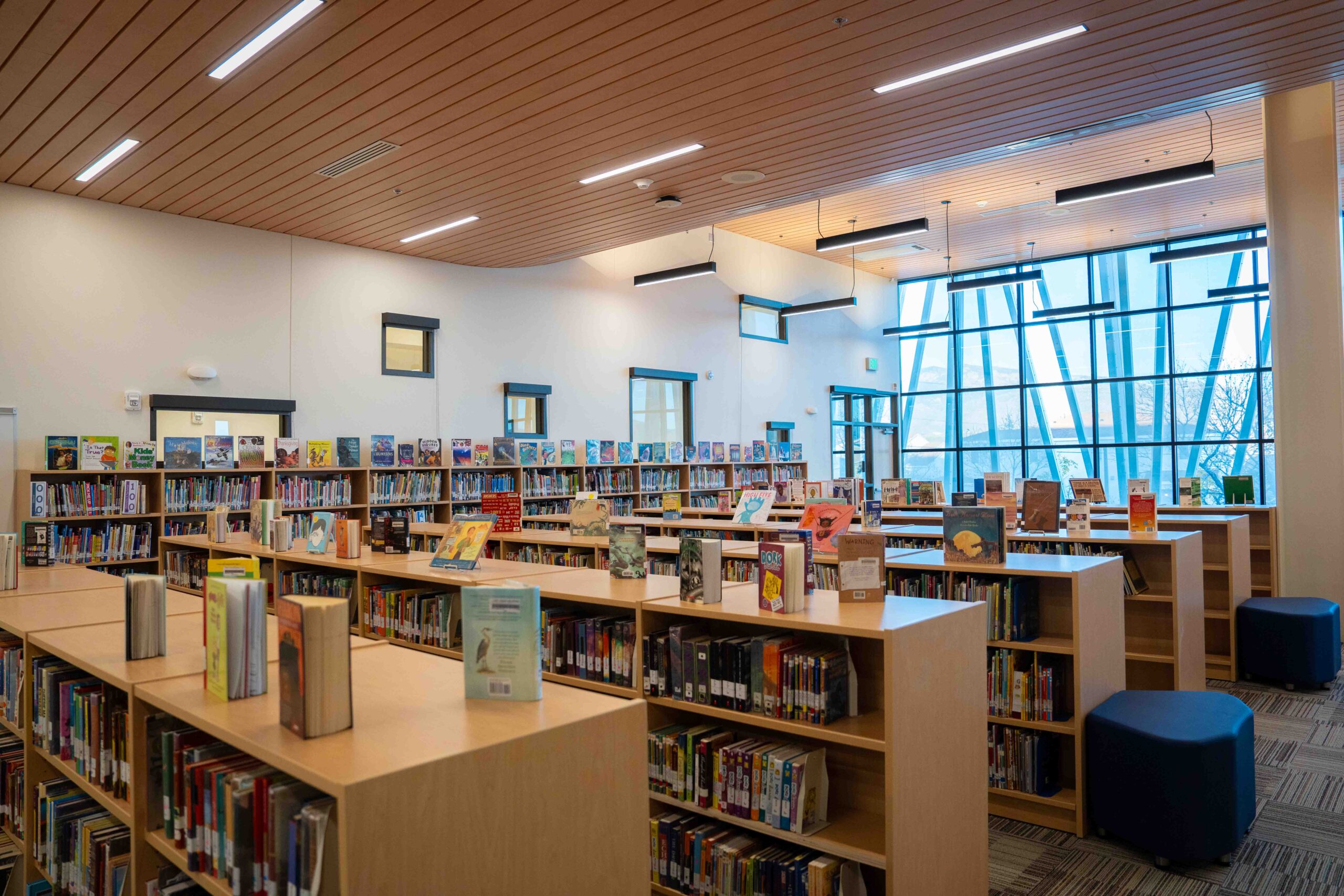 HB Construction Sandia Base Elementary Grand Opening01